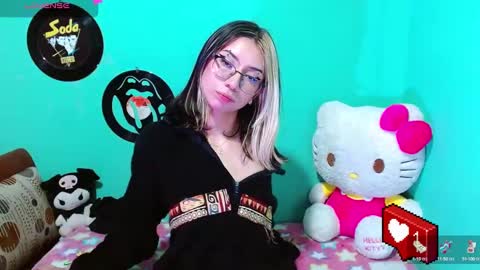 Snapshot of squirt_charlotte chatting on 12.11.24 HELLO WELCOME MY NAME IS CHARLOTTE OY A NEW GIRL online show from 12.11.24