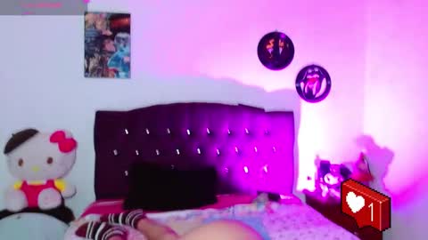 Snapshot of squirt_charlotte chatting on 02.19.25 HELLO WELCOME MY NAME IS CHARLOTTE OY A NEW GIRL online show from 02.19.25