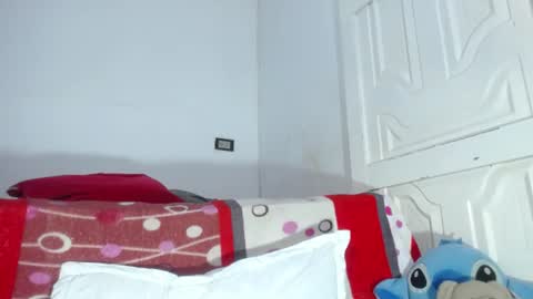 Snapshot of squirter_girl69 chatting on 07.23.26 squirter_girl69 online show from 07.23.26