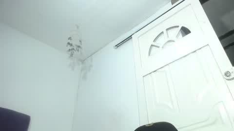 Snapshot of squirter_girl69 chatting on 07.26.26 squirter_girl69 online show from 07.26.26
