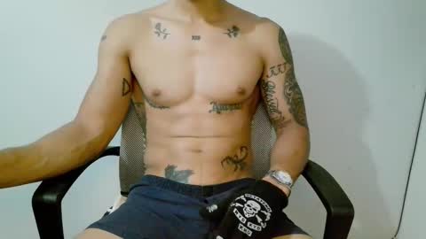 Snapshot of srghost333 chatting on 04.09.26 srghost333 online show from 04.09.26