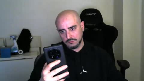 Snapshot of srtramposo chatting on 02.10.26 srtramposo online show from 02.10.26