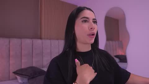 Snapshot of ss_samantha chatting on 03.19.26 samantha online show from 03.19.26