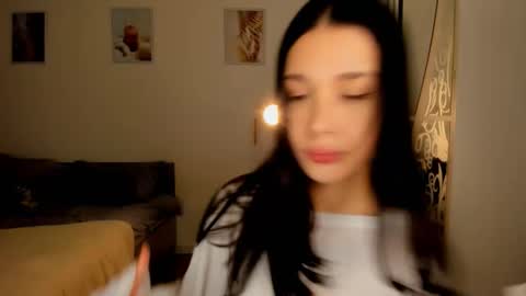 Snapshot of ssash1mii chatting on 12.19.25 Hey guys i miss you so much online show from 12.19.25