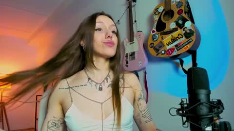 Anni if Im offline for a long time Im depressed feel free to support me offline online show from 02.02.25