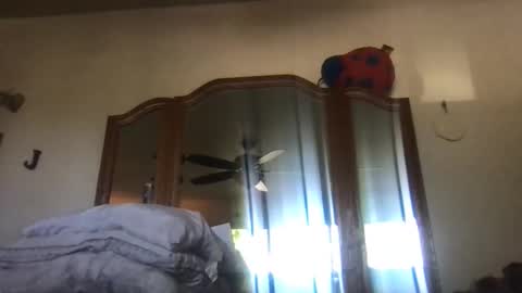 Snapshot of ssstackin chatting on 04.14.26 ssstackin online show from 04.14.26