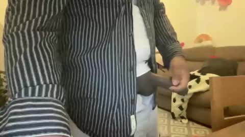 Snapshot of sta_real chatting on 11.23.25 fun life online show from 11.23.25