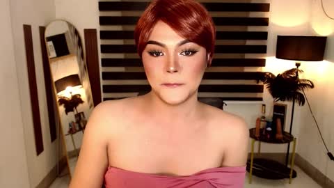 Snapshot of staceymoorets chatting on 01.18.25 staceymoorets online show from 01.18.25
