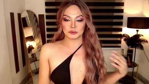 Snapshot of staceymoorets chatting on 01.30.25 staceymoorets online show from 01.30.25