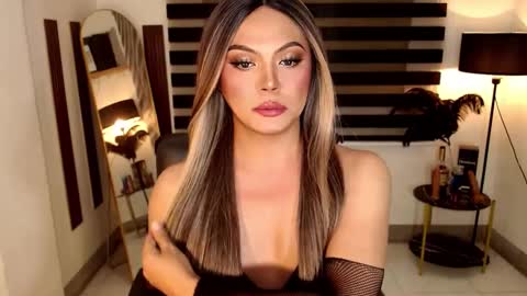 Snapshot of staceymoorets chatting on 02.09.25 staceymoorets online show from 02.09.25
