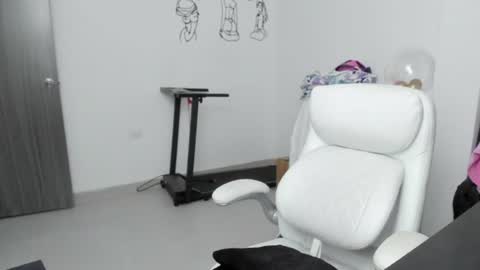 Zulma Yisset online show from 06.13.26