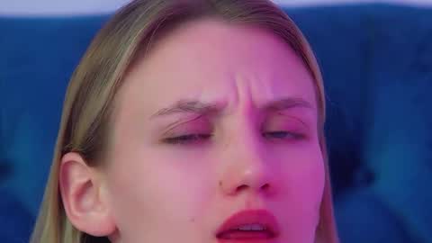 Snapshot of stacyevancesss chatting on 03.20.26 StacyEvances online show from 03.20.26