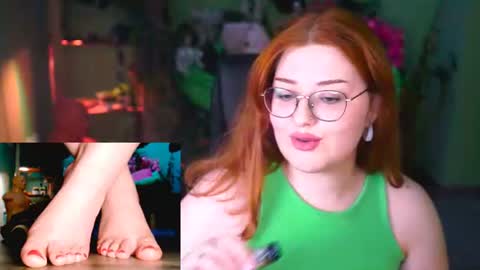 Snapshot of stacyjensen chatting on 07.31.26 Stasey online show from 07.31.26
