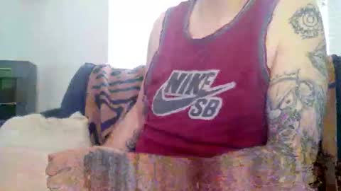 Snapshot of stagnatedfapper_89 chatting on 10.30.25 Bela D online show from 10.30.25