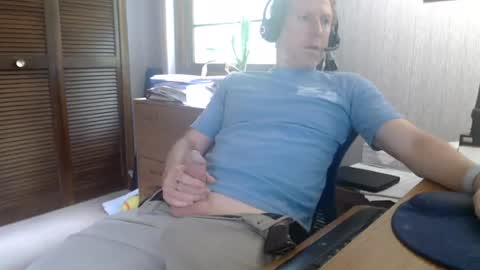Snapshot of stanmycockup chatting on 06.17.26 StanmycockUp online show from 06.17.26