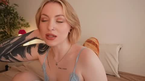 Kristina online show from 04.15.26