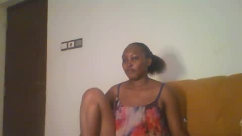 Snapshot of stargirl880271 chatting on 01.14.25 isha online show from 01.14.25