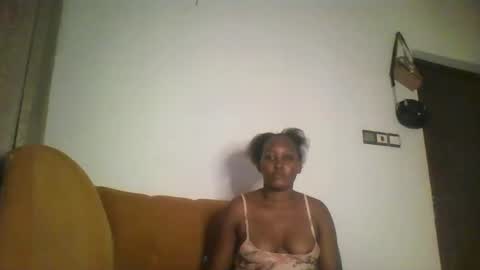 Snapshot of stargirl880271 chatting on 01.21.25 isha online show from 01.21.25