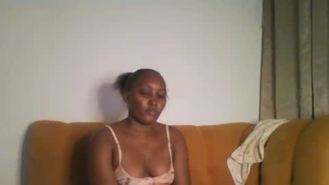 Snapshot of stargirl880271 chatting on 02.08.25 isha online show from 02.08.25