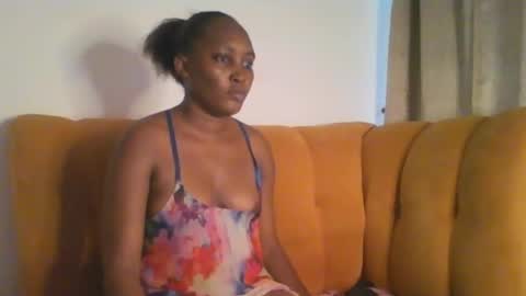 Snapshot of stargirl880271 chatting on 02.13.25 isha online show from 02.13.25