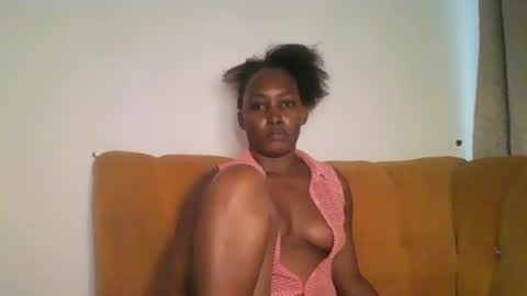 Snapshot of stargirl880271 chatting on 02.15.25 isha online show from 02.15.25