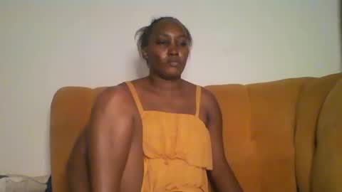Snapshot of stargirl880271 chatting on 02.23.25 isha online show from 02.23.25