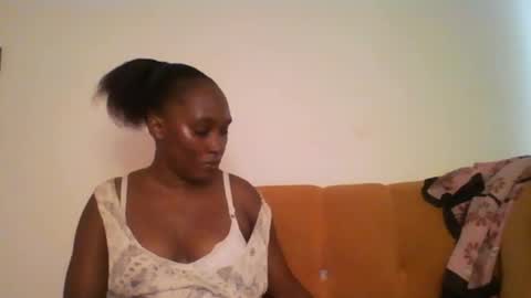 Snapshot of stargirl880271 chatting on 02.28.25 isha online show from 02.28.25