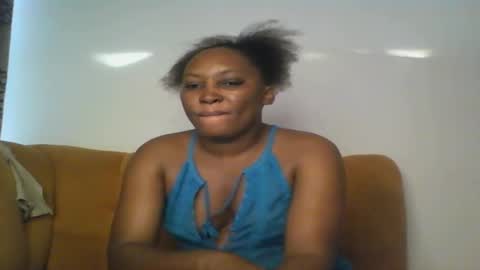 Snapshot of stargirl880271 chatting on 09.21.25 isha online show from 09.21.25