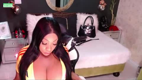 Snapshot of starhappy chatting on 06.05.26 Welcome Im VICTORIA Your love is my passion activate my love and moaning with your tips and enjoy with me online show from 06.05.26