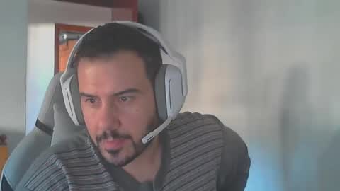 Snapshot of stark_86 chatting on 12.08.24 stark_86 online show from 12.08.24