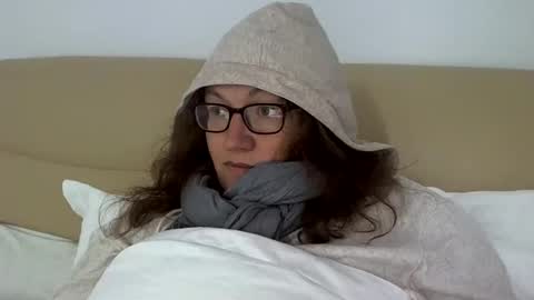 starlagurl online show from 01.18.25