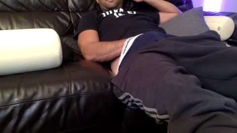 Snapshot of starpizzle chatting on 10.25.25 Starpizzle online show from 10.25.25