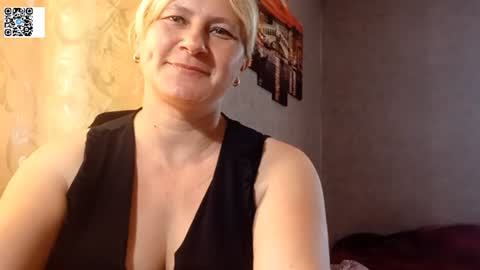 Snapshot of starvibe1010 chatting on 06.16.26 Helen online show from 06.16.26