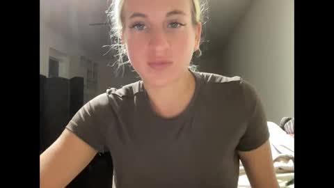 Snapshot of stassiethatsororitygirl chatting on 10.22.25 Stassiethatsororitygirl online show from 10.22.25