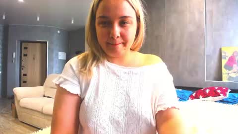 Snapshot of stasya_sunshine chatting on 07.14.26 stasya_sunshine online show from 07.14.26