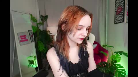 Snapshot of staymonica chatting on 10.23.25 MONICA online show from 10.23.25