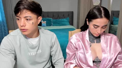 Snapshot of steban_and_kim chatting on 12.30.24 steban and kim online show from 12.30.24