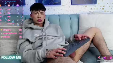 Snapshot of steev_novoa chatting on 12.03.24 Steev online show from 12.03.24