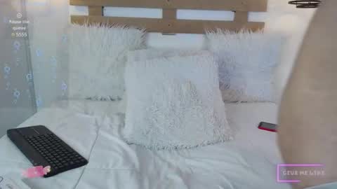 Snapshot of steev_novoa chatting on 03.04.25 Steev online show from 03.04.25