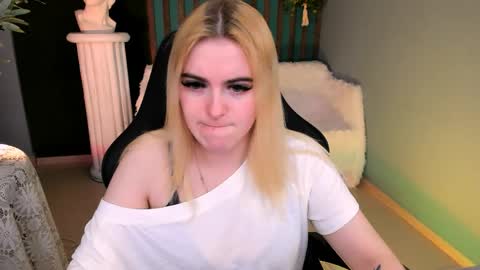 stef_nicks online show from 04.06.26