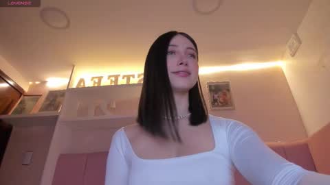 Stefa Gomez  online show from 12.03.25