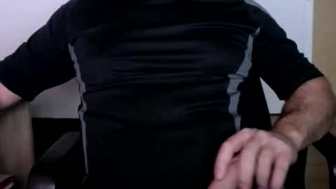 Snapshot of stefan2580 chatting on 12.16.25 Stefan online show from 12.16.25