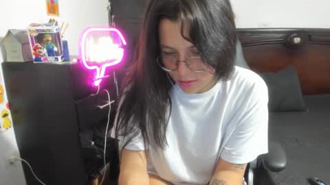 Snapshot of stefan_litleee chatting on 01.10.26 julieth-cancer online show from 01.10.26