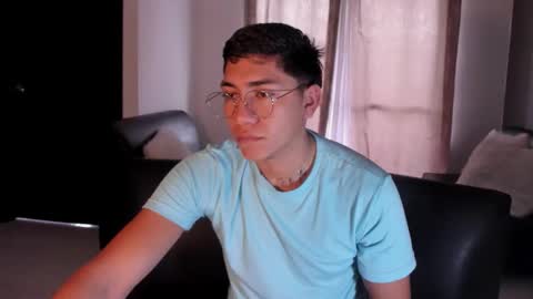 Snapshot of stefanford_ chatting on 11.30.25 StefanFord online show from 11.30.25