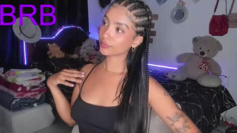 Im MiaIts my first day here  online show from 03.08.25