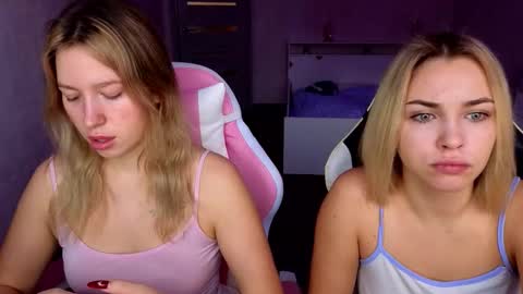 Snapshot of stefany_and_bettany chatting on 11.08.25 stefany_and_bettany online show from 11.08.25