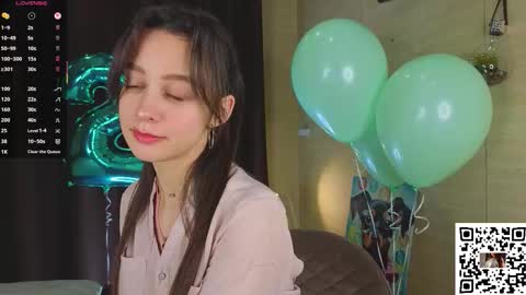 Snapshot of steffanimor chatting on 10.13.25 Becky steff online show from 10.13.25