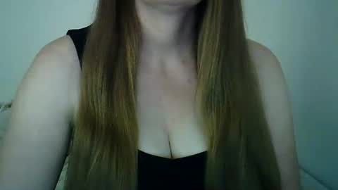 Snapshot of stefffa8009 chatting on 04.26.26 stefffa8009 online show from 04.26.26