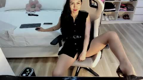 Zuly online show from 06.18.26
