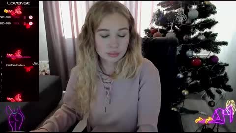 Snapshot of stella__cox chatting on 01.18.26 Stella Cox online show from 01.18.26